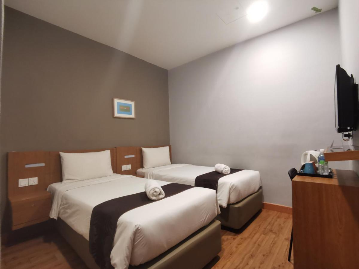 ג'והור בהרו Hotel Zamburger Second Link מראה חיצוני תמונה