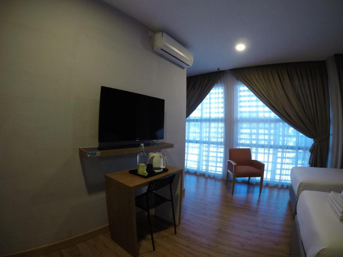 ג'והור בהרו Hotel Zamburger Second Link מראה חיצוני תמונה